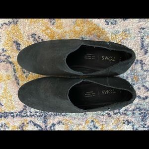 Toms black booties